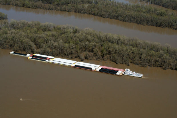 Spring floods along the Mississippi River
